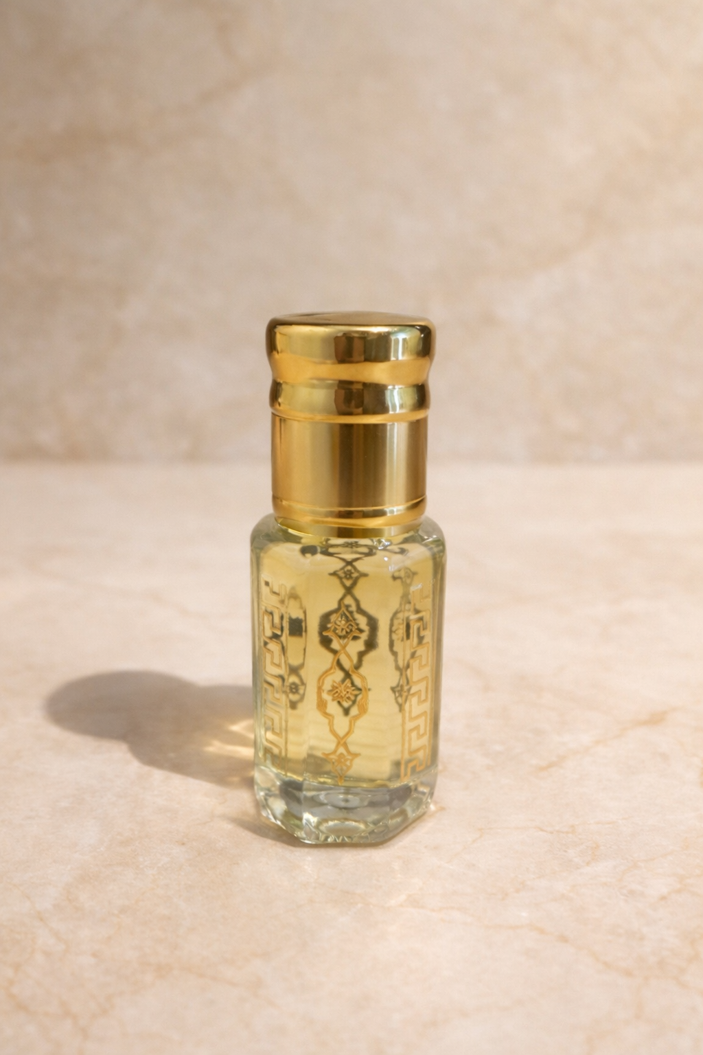 Oud perfume